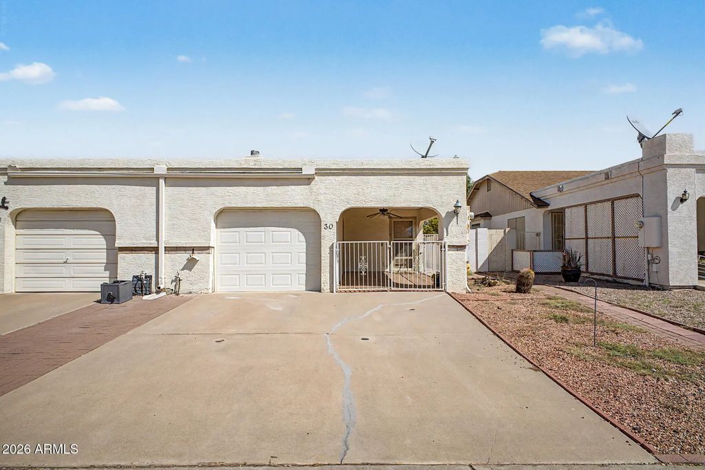 1920 S Plaza Drive (unit 30), Apache Junction