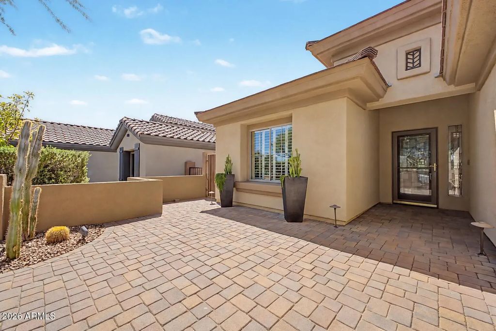 40726 N Noble Hawk Court, Phoenix