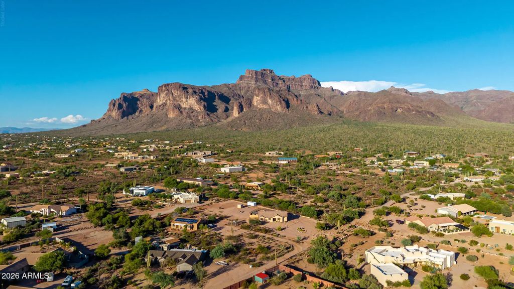 5674 E 3rd Avenue, Apache Junction