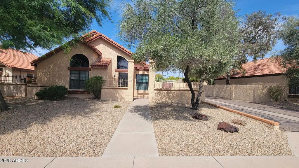 1838 E Secretariat Drive, Tempe