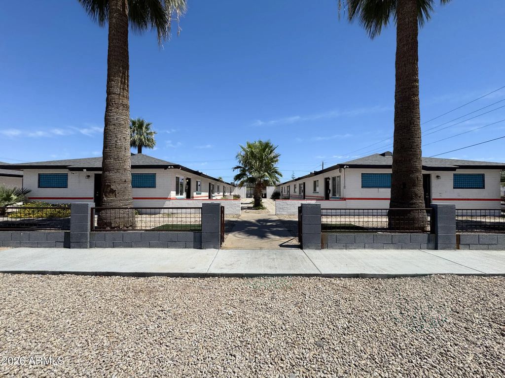 1346 E Willetta Street (unit 3), Phoenix