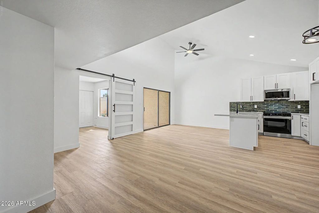 9471 E Laurel Lane, Scottsdale
