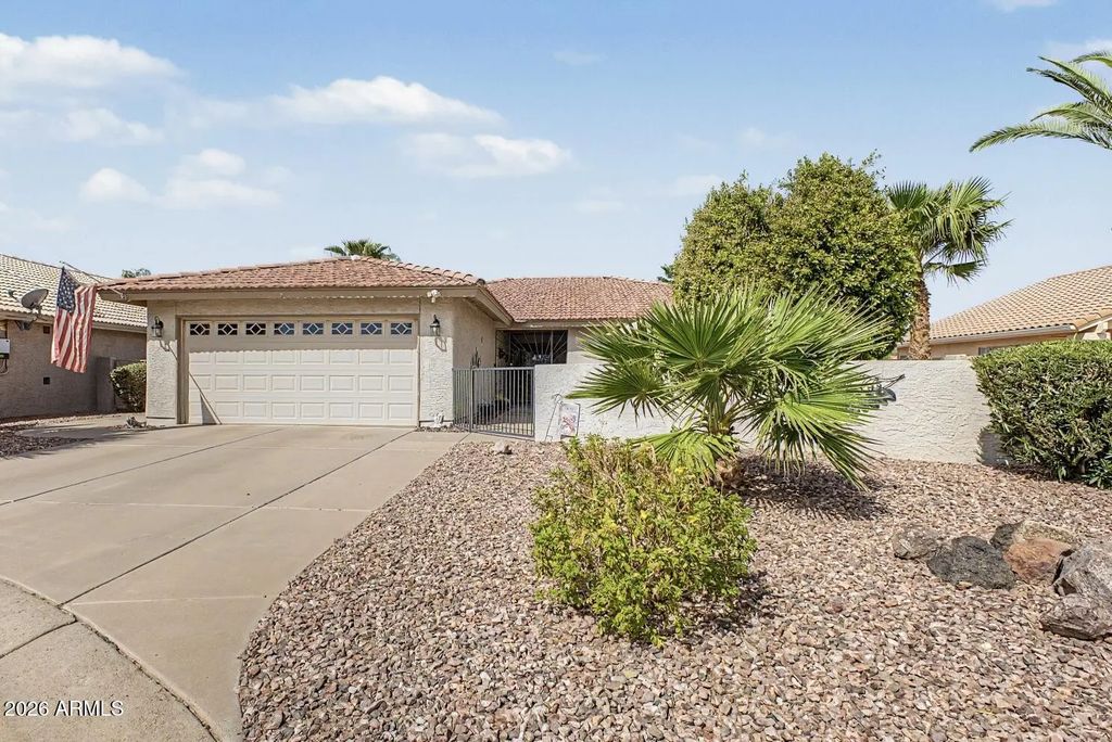 26628 S Nottingham Court, Sun Lakes