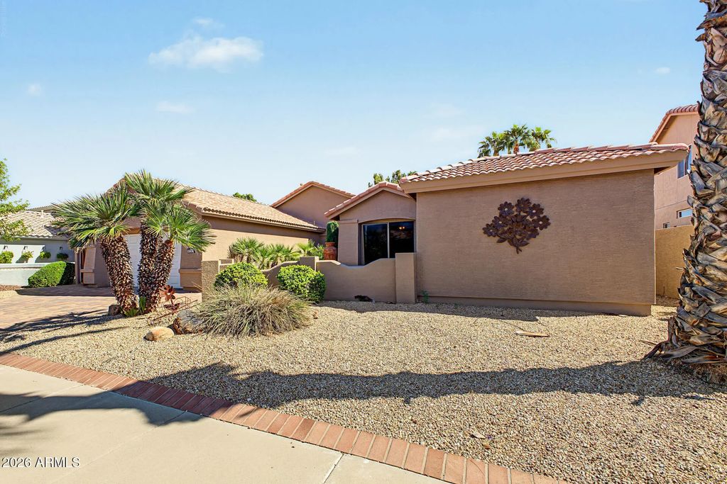 5793 S Amberwood Drive, Sun Lakes