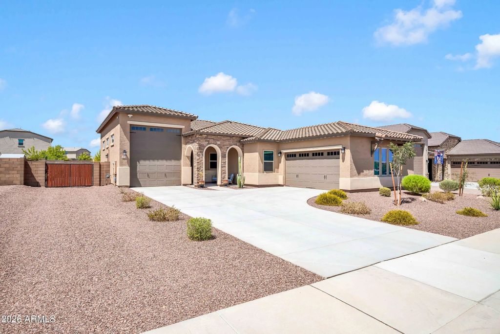17234 W Royal Palm Road, Waddell