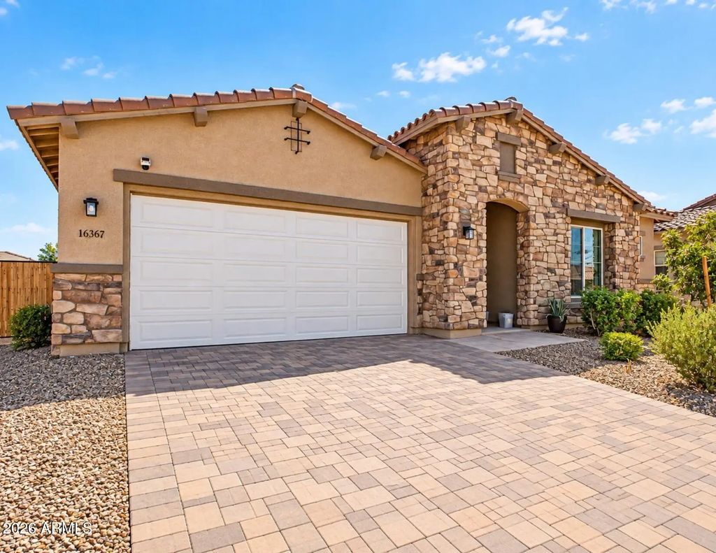 16367 W Morning Glory Street, Goodyear