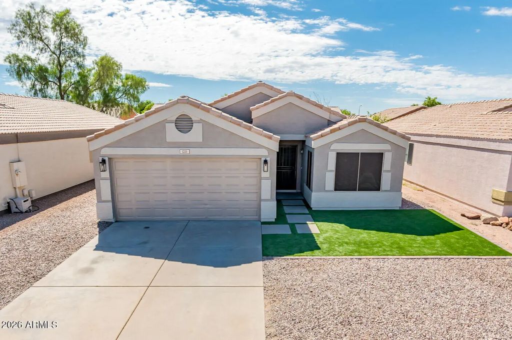 1231 W Diamond Avenue, Apache Junction