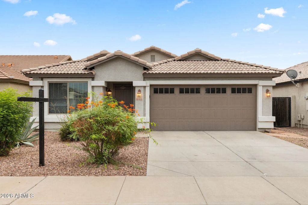 4525 S 26th Drive, Phoenix