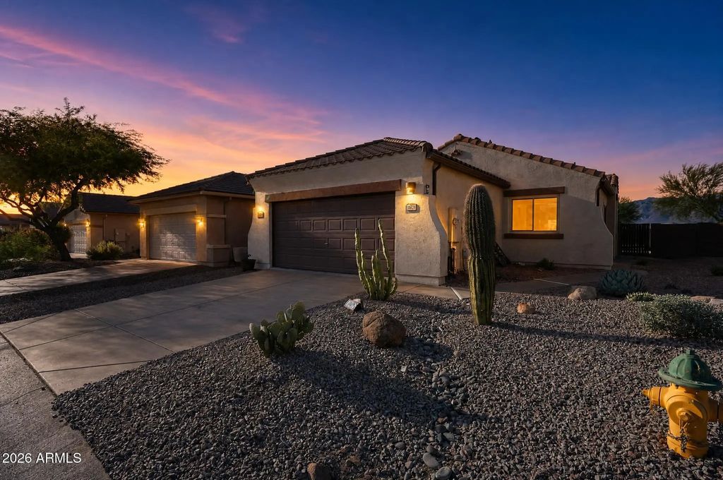 10652 E Second Water Trail, Gold Canyon