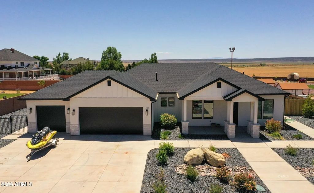 1265 W Township Avenue, Colorado City