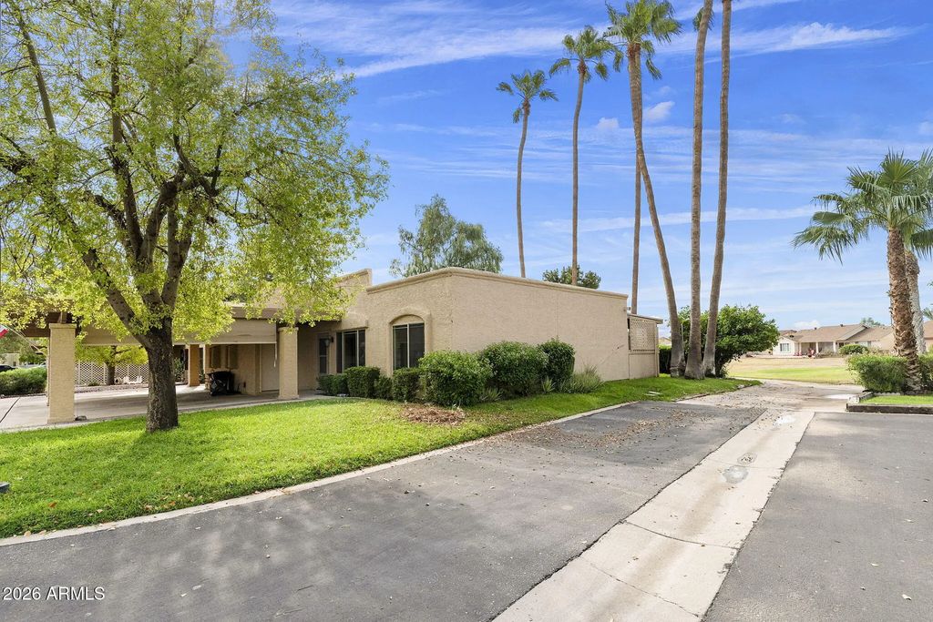 7705 E Desert Flower Avenue, Mesa