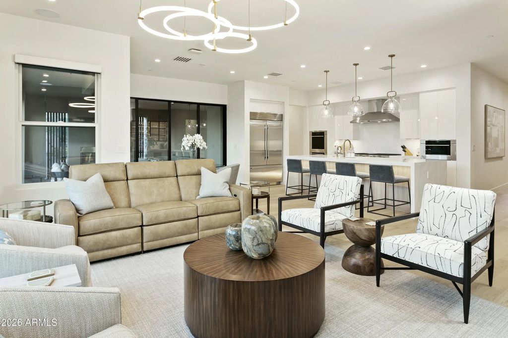 37200 N Cave Creek Road (unit 1102), Scottsdale