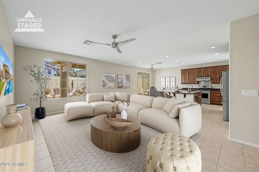 18408 W Carol Avenue, Waddell