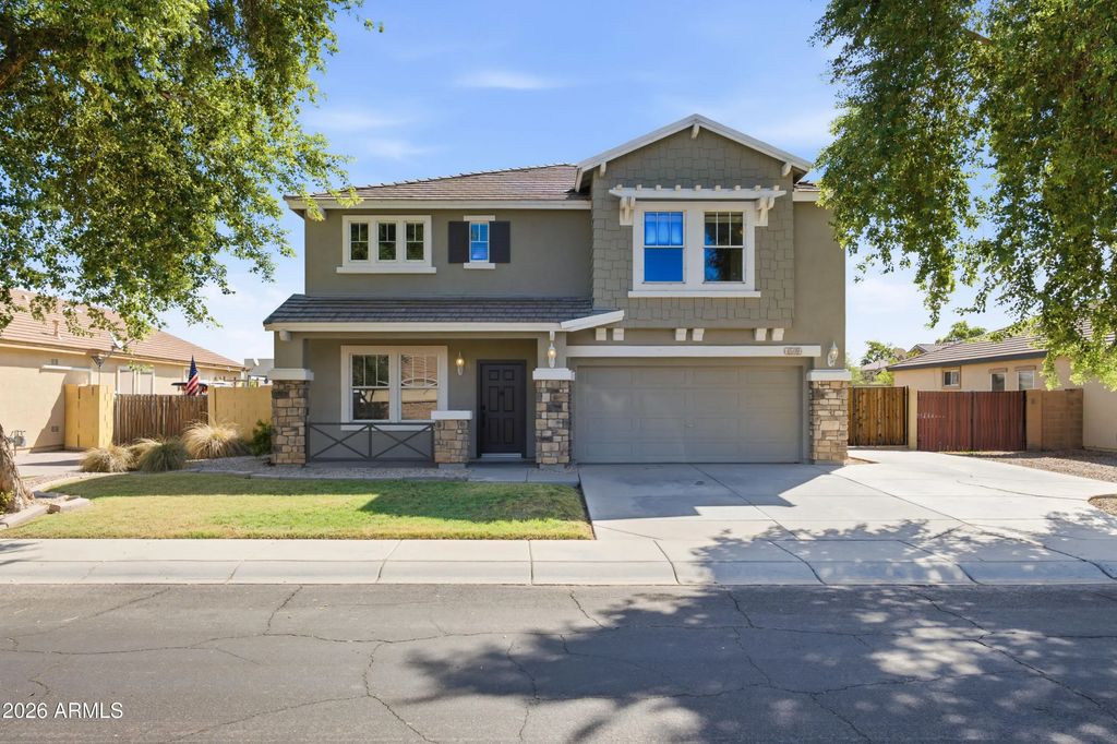 4509 S Joshua Tree Lane, Gilbert
