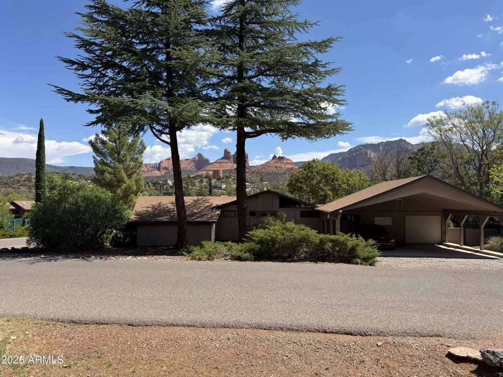 375 Capitol Butte Drive, Sedona