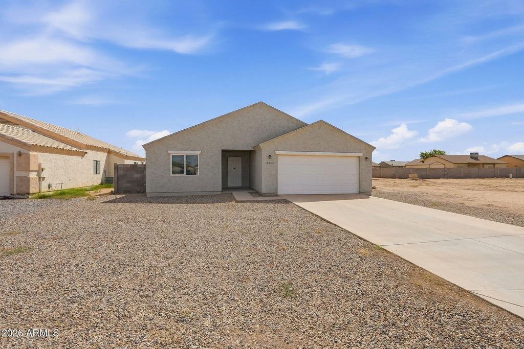 9325 W Concordia Drive, Arizona City
