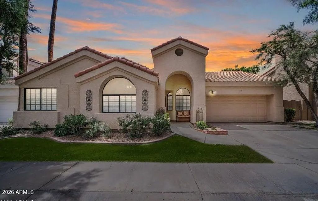 19 W Sarah Lane, Tempe