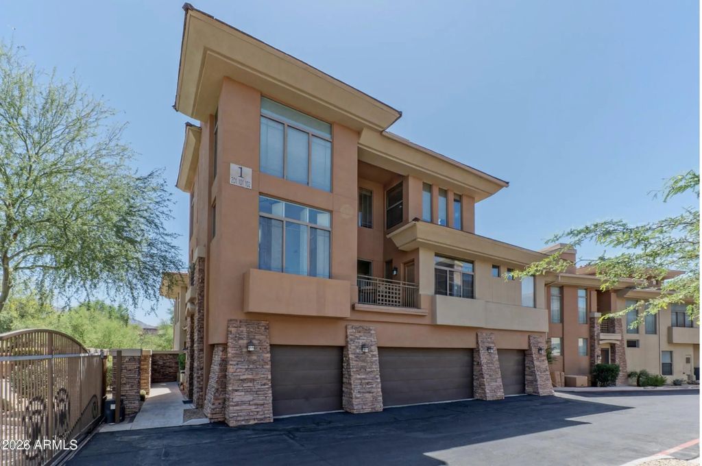 14450 N Thompson Peak Parkway (unit 101), Scottsdale