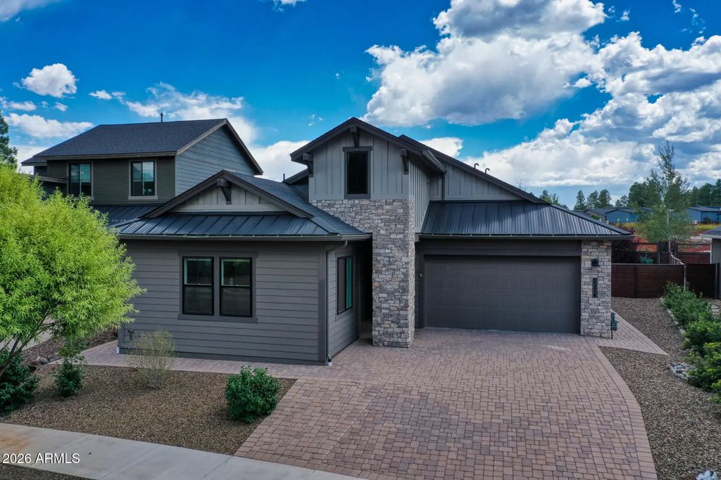 2374 S Polaris Way, Flagstaff