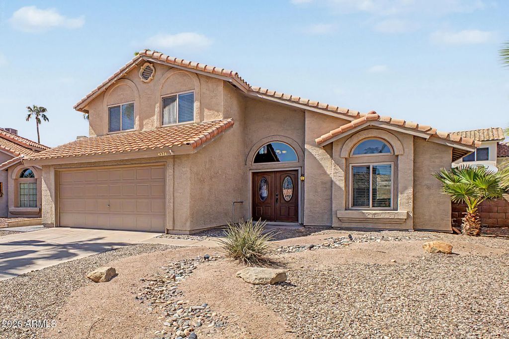 4224 E Amberwood Drive, Phoenix
