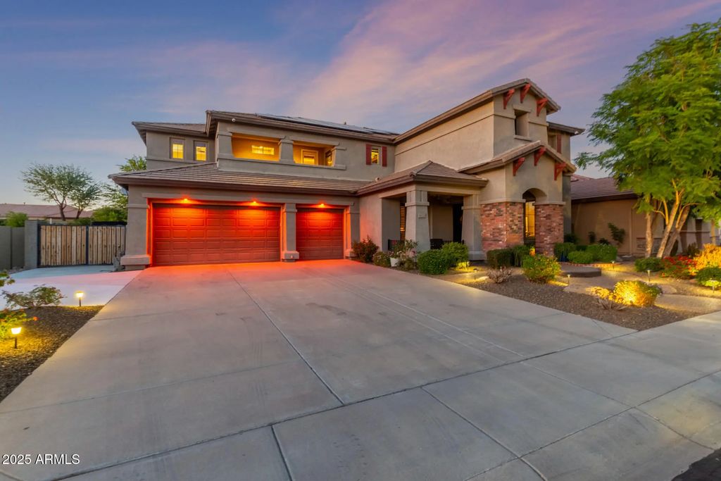 40128 N Hickok Trail, Phoenix
