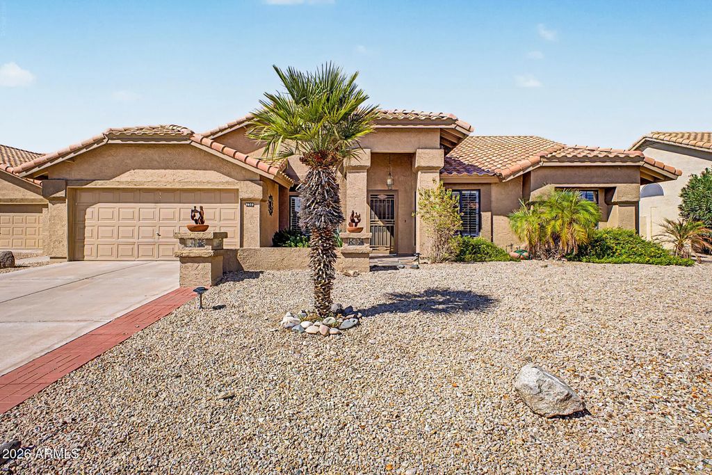 9510 W Menadota Drive, Peoria