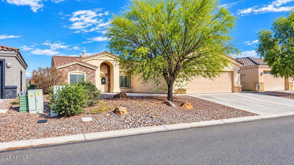 5518 S Praise Avenue, Fort Mohave