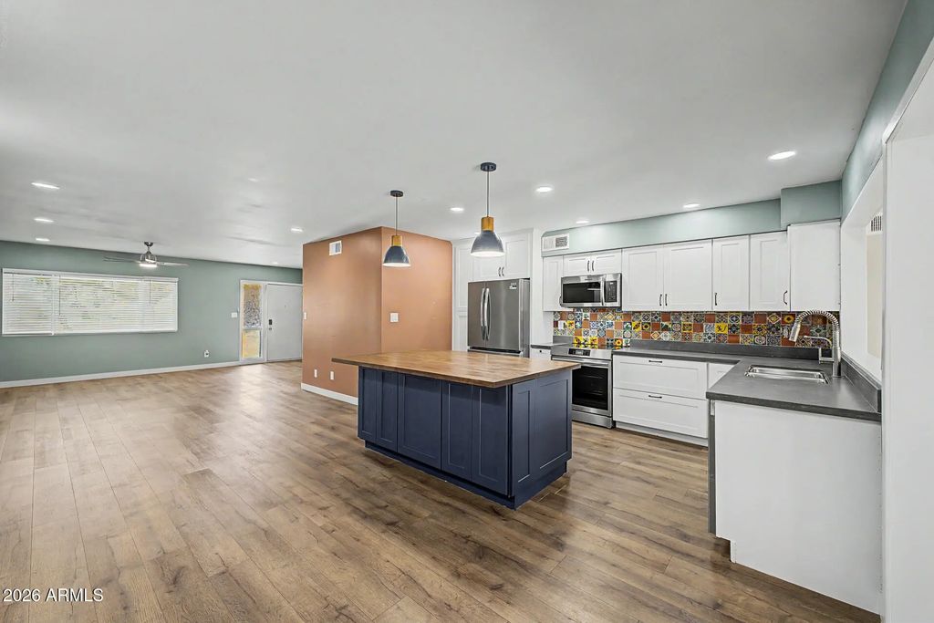 2182 E Minton Drive, Tempe