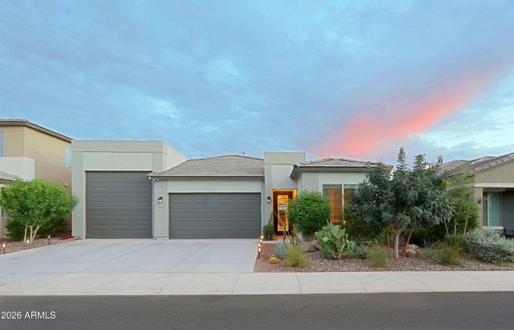 4941 W La Puenta Avenue, Laveen