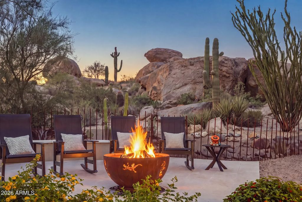 1018 N Boulder Drive, Carefree