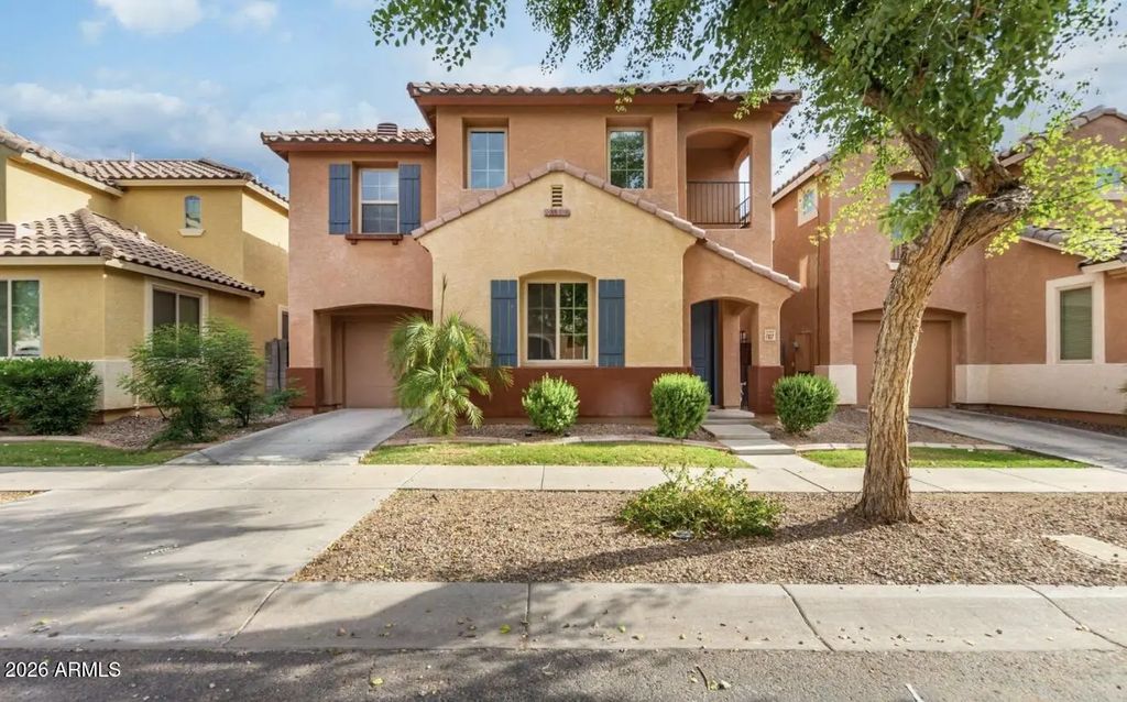 7827 W Cypress Street, Phoenix