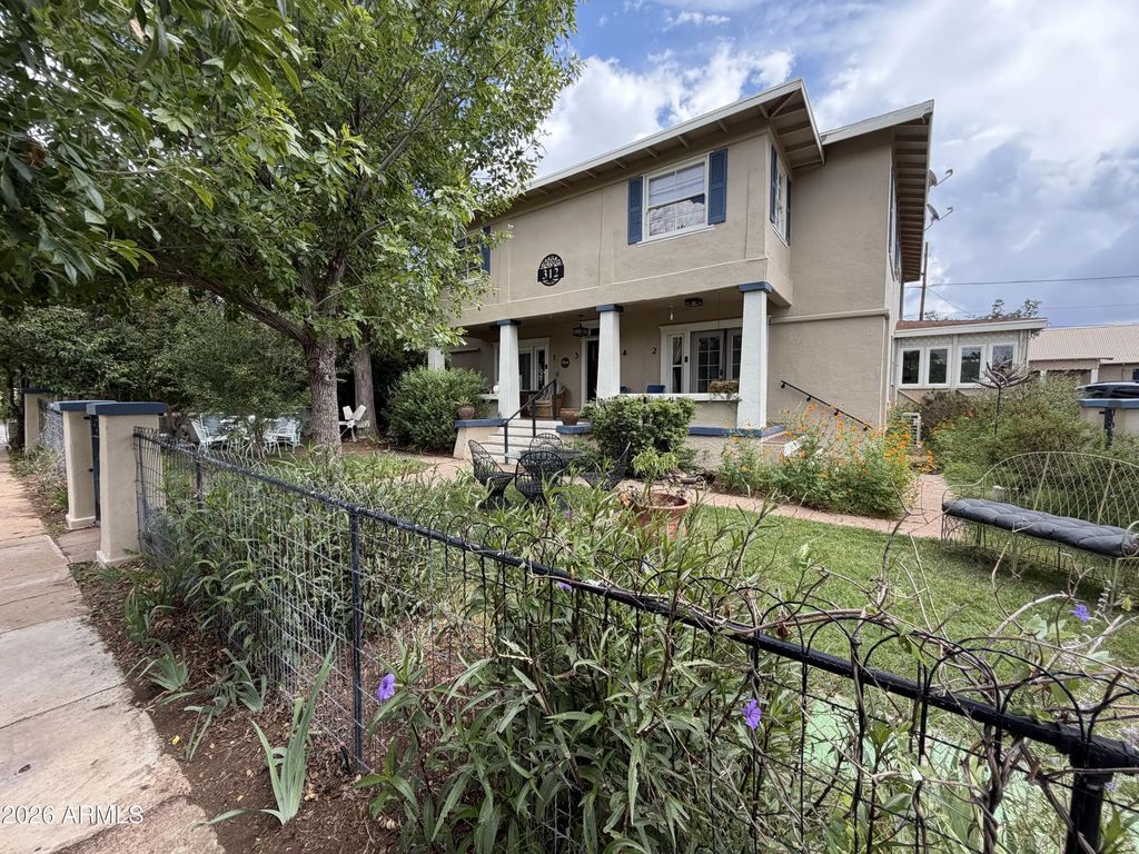 312 E Vista Street (unit 2), Bisbee
