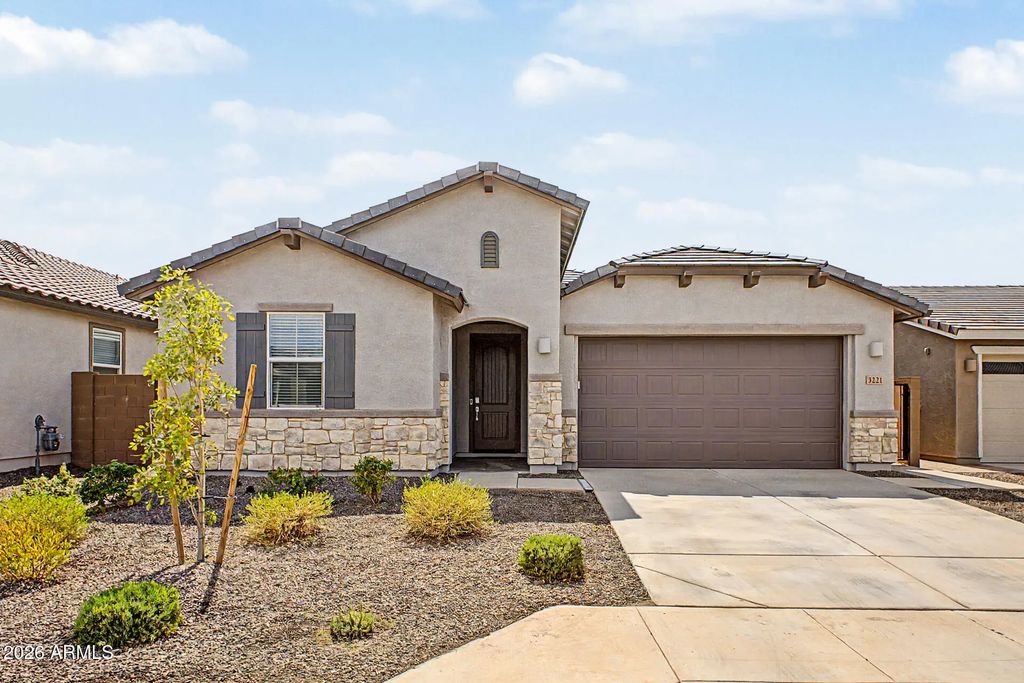 3221 E Ranchhand Drive, San Tan Valley