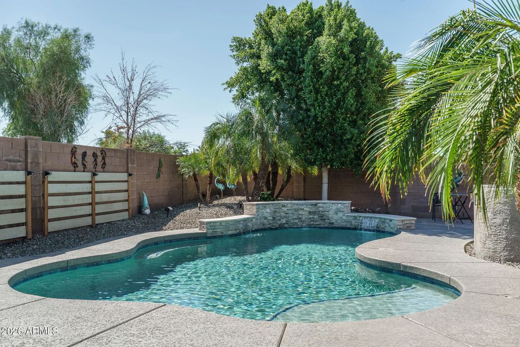 2339 S 162nd Lane, Goodyear
