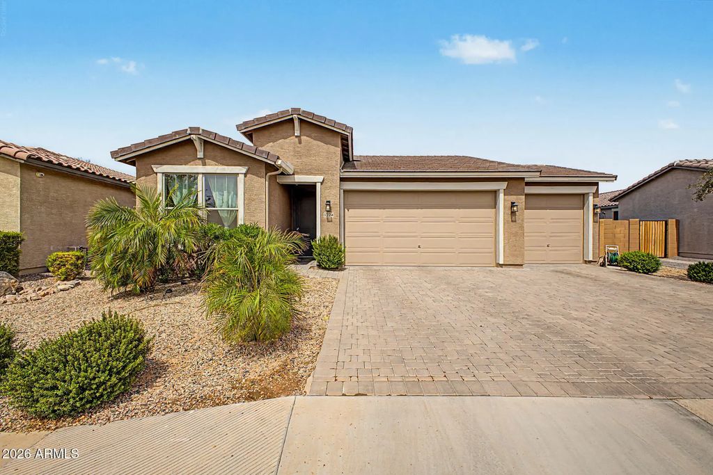 1224 E Vekol Street, Casa Grande