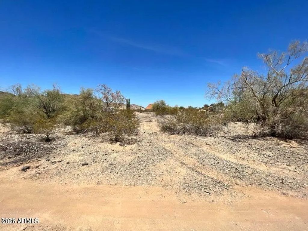 4002 W Carver Road (unit 1), Laveen