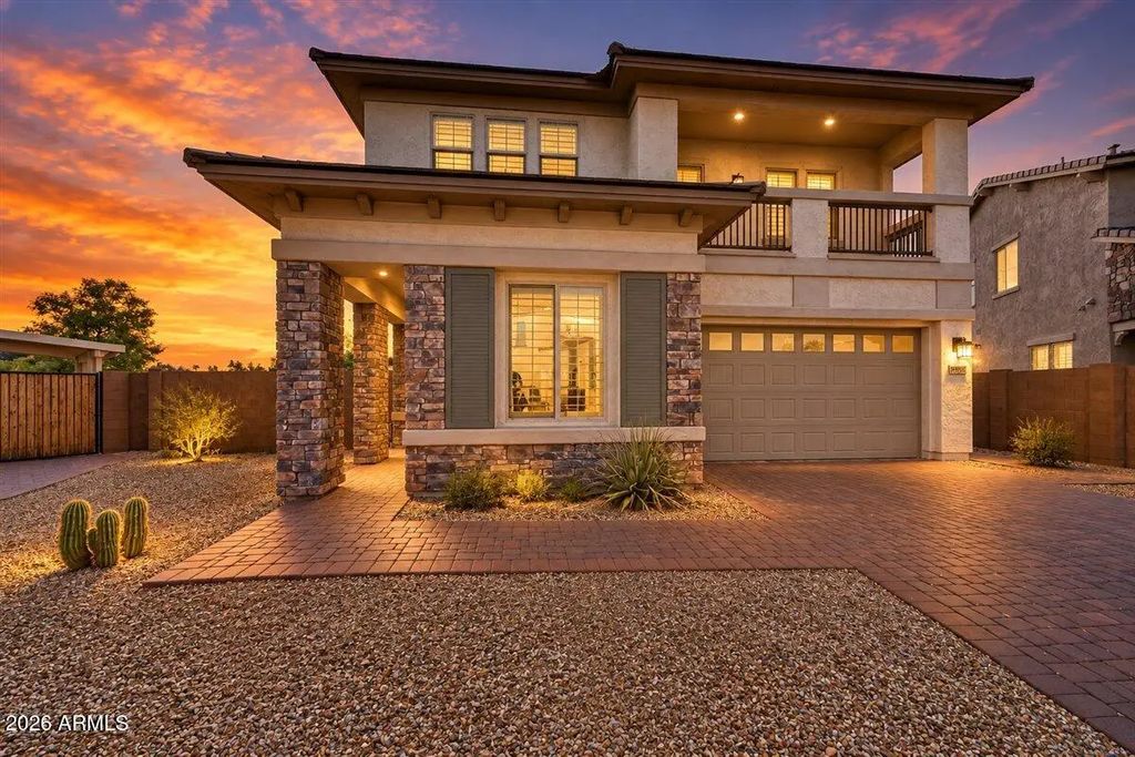 16303 N 2nd Avenue, Phoenix