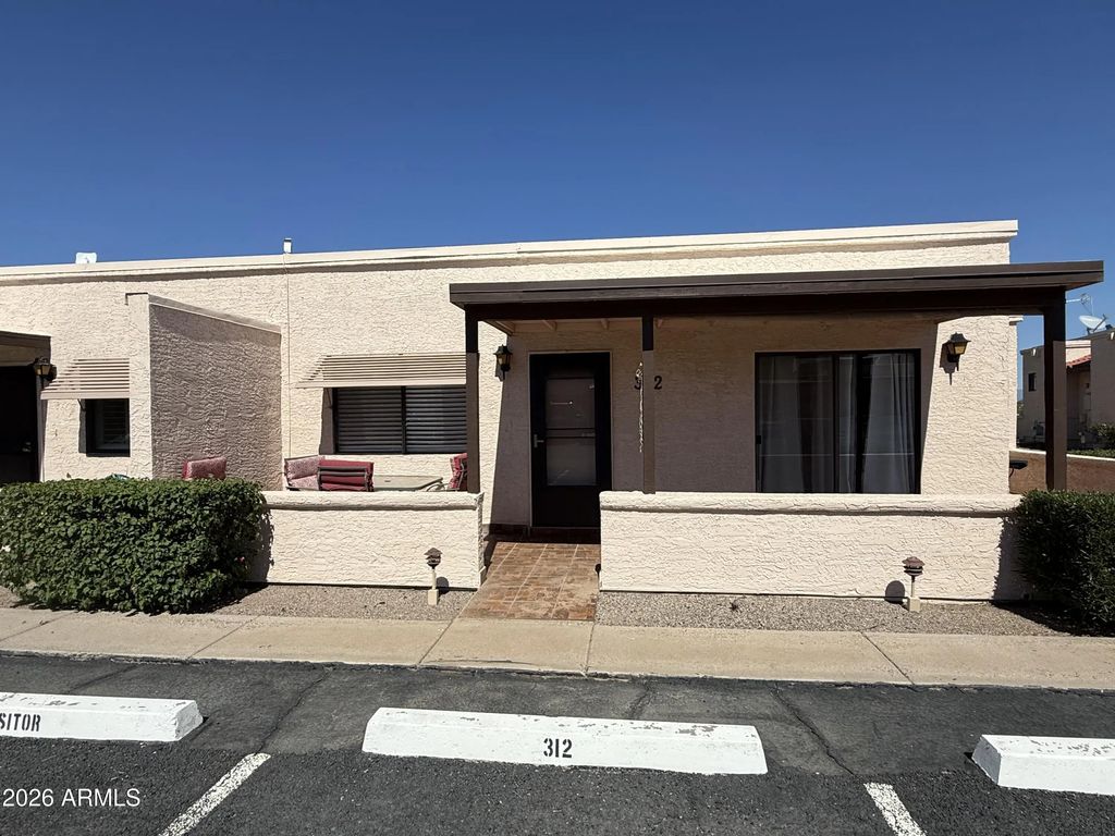 312 E Lancaster Court, Florence