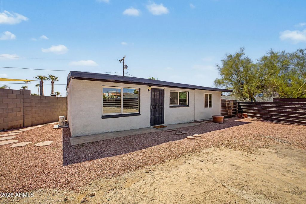 1535 E Christy Drive, Phoenix
