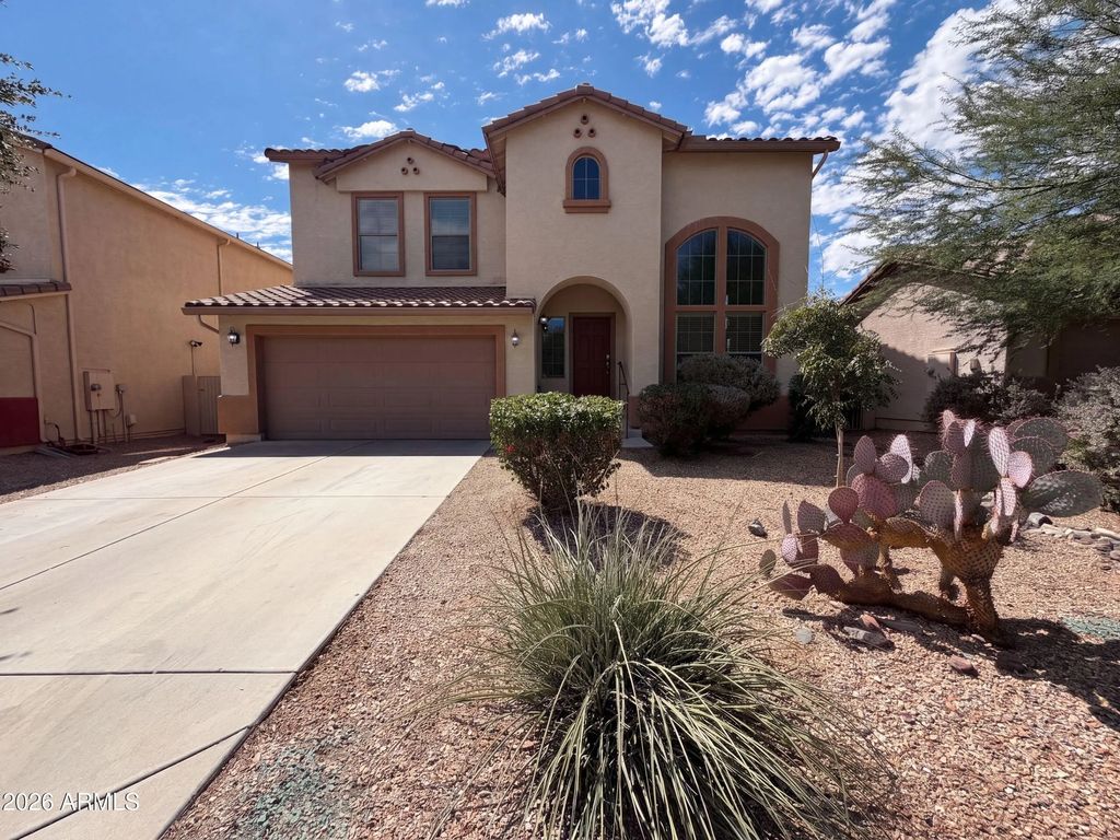 671 W Green Tree Drive, San Tan Valley