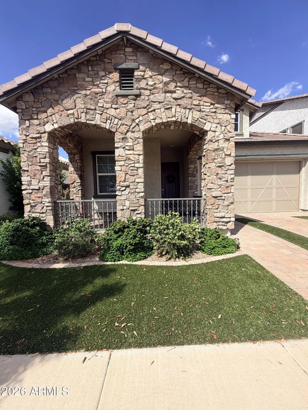 10142 E Nichols Avenue, Mesa