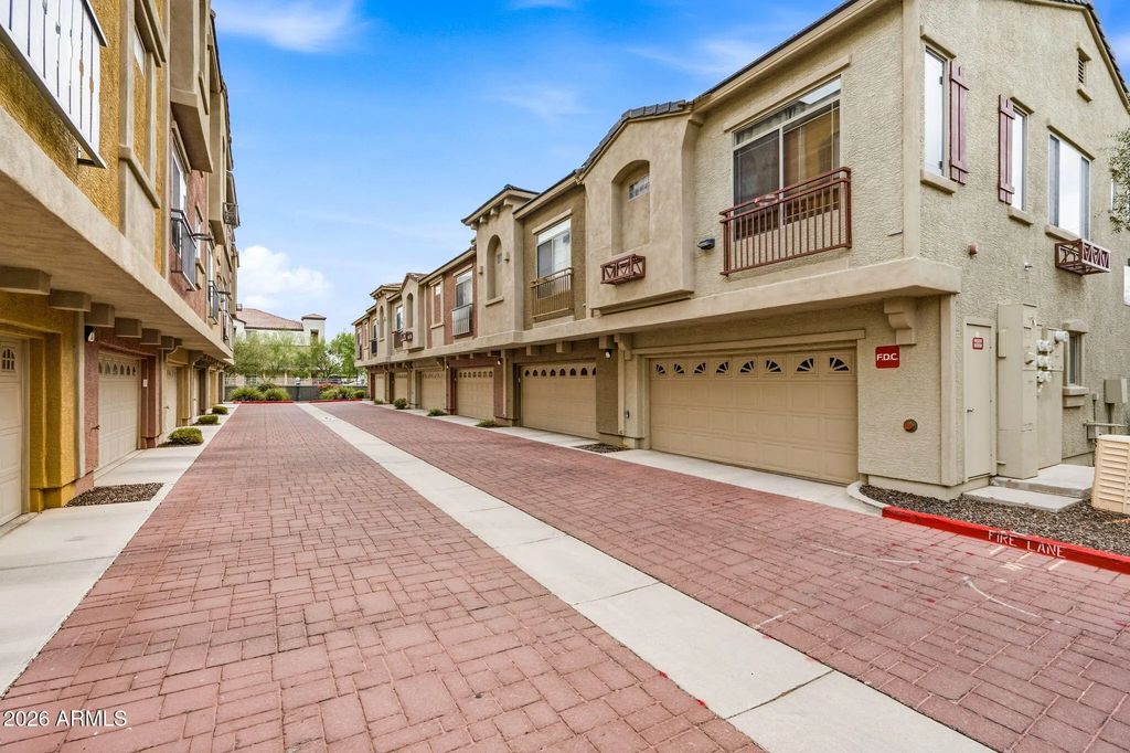 900 S 94th Street (unit 1008), Chandler