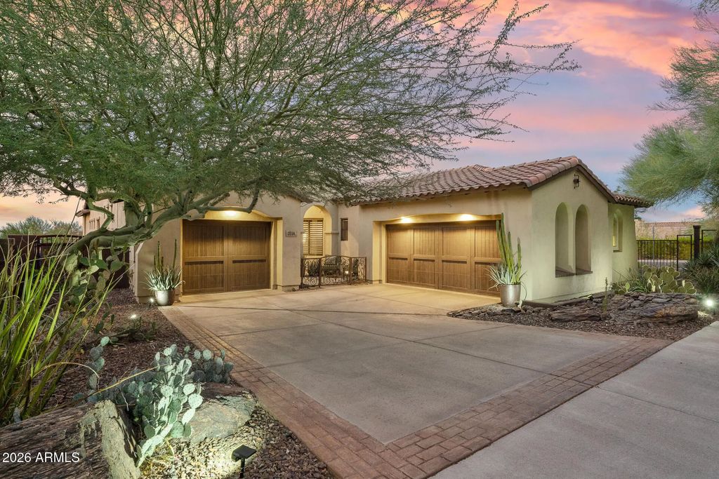 2334 E Samantha Way, Phoenix