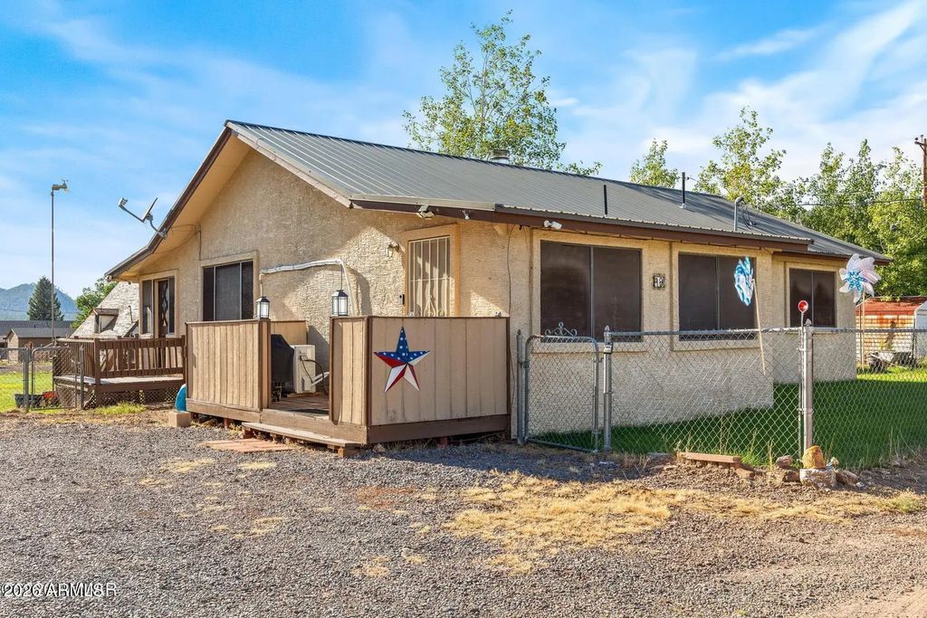 19 N County Road 2056, Alpine