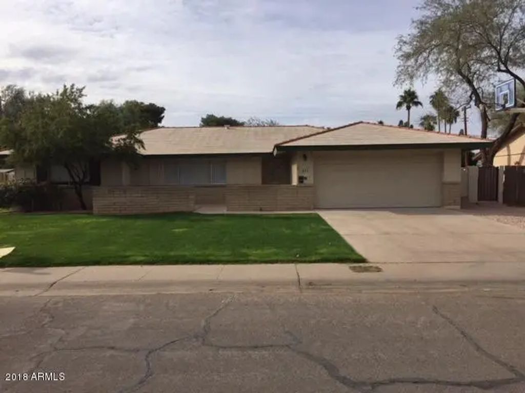 801 E Campus Drive, Tempe