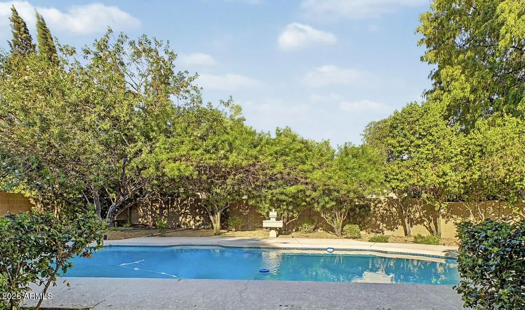 8547 N Woodland Court, Scottsdale
