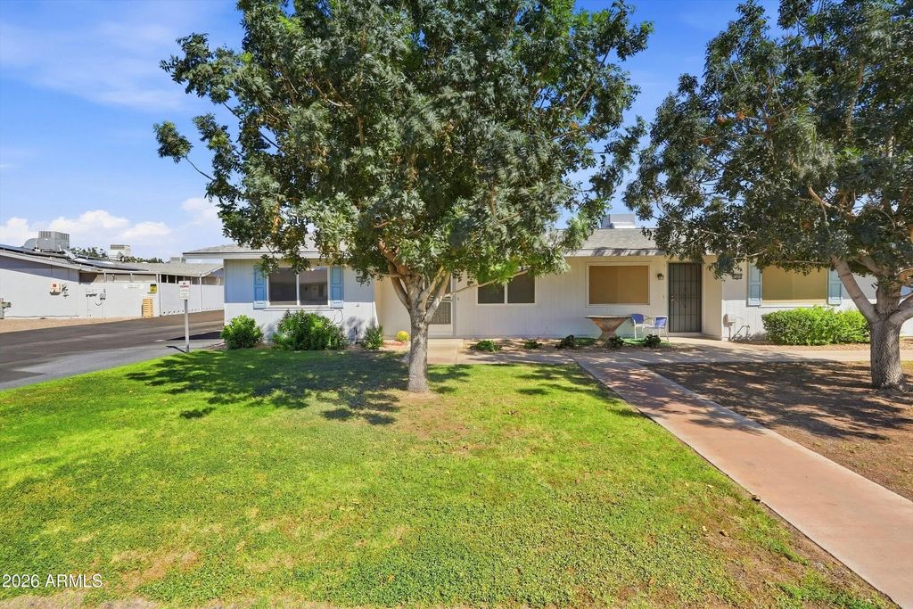 13811 N Garden Court Drive, Sun City