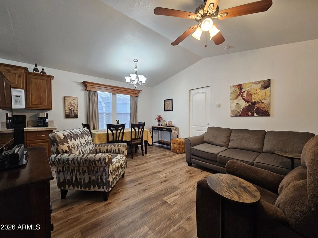 8700 E University Drive (unit 2128), Mesa
