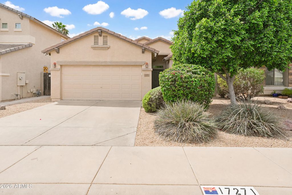 17271 W Smokey Drive, Surprise