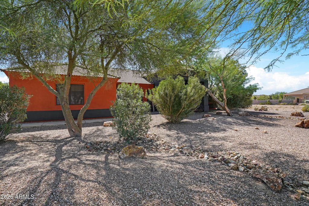 661 W Rhea Road, San Tan Valley